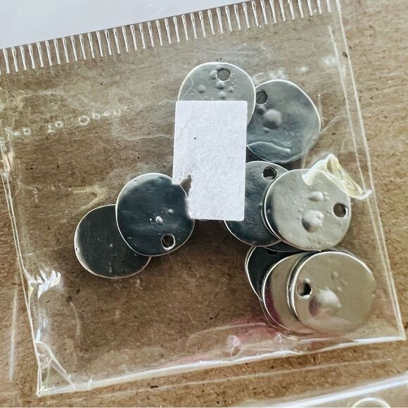 Over 10 Bundles of Assorted Jewelry Making Supplies - Picture 5 of 12